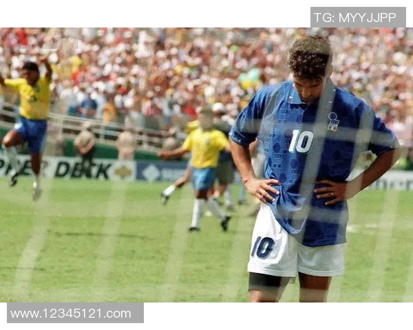 巴乔时代意大利足球明星的辉煌与传奇故事回顾